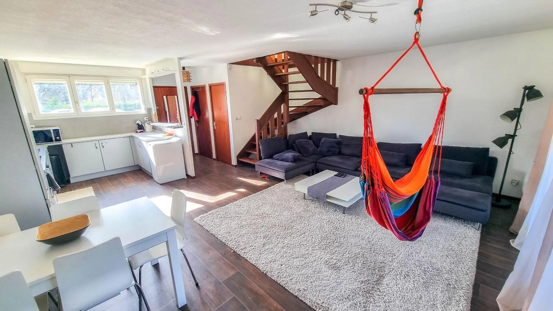 페르네이 볼테르 Duplex A 2 Pas De L'Aeroport, Proche Onu & Palexpo 아파트 0*, 페르네이 볼테르